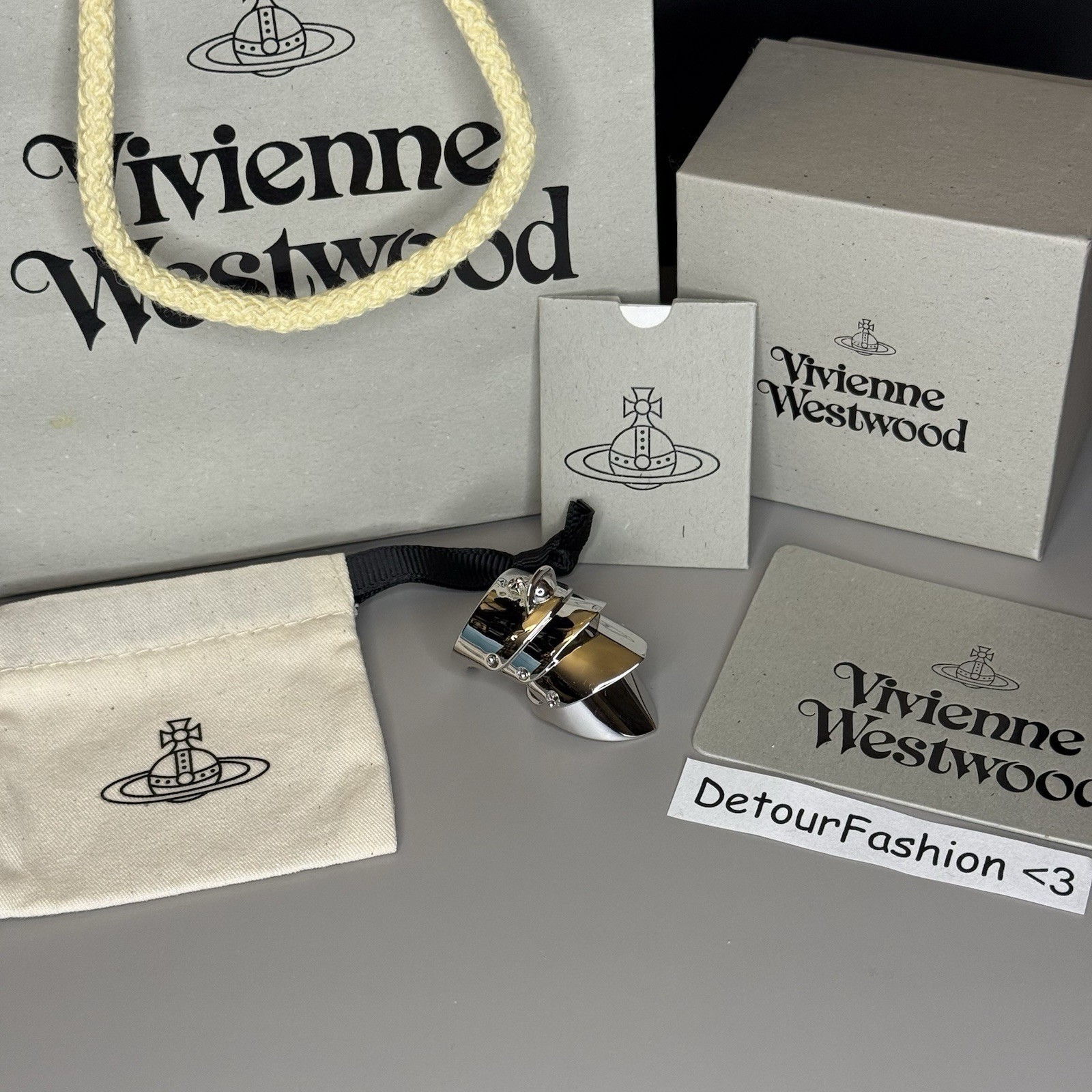 Vivienne Westwood Silver Metal Armor Ring Size 6-8 WITH BOX