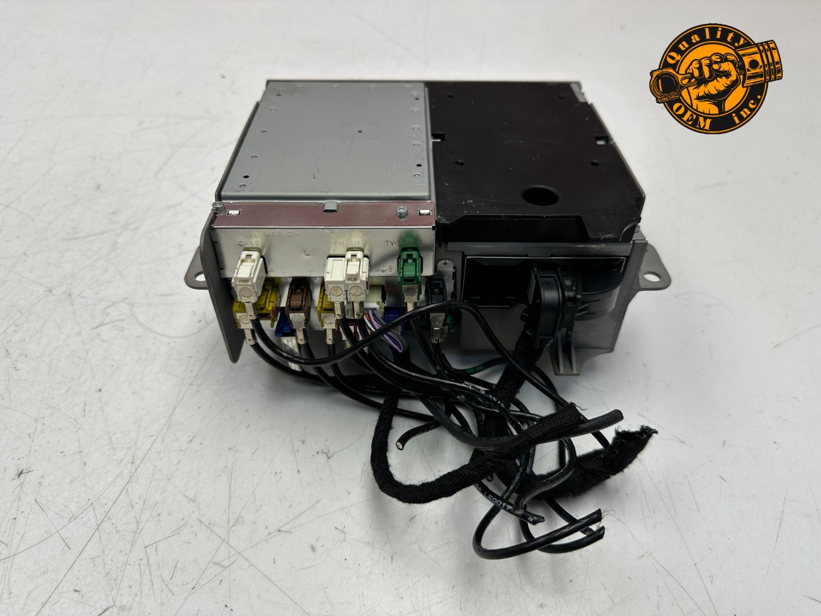 2019-2023 MERCEDES AMG GT E CLASS COMMAND RADIO HEAD UNIT PLAYER RECEIVER OE 25k