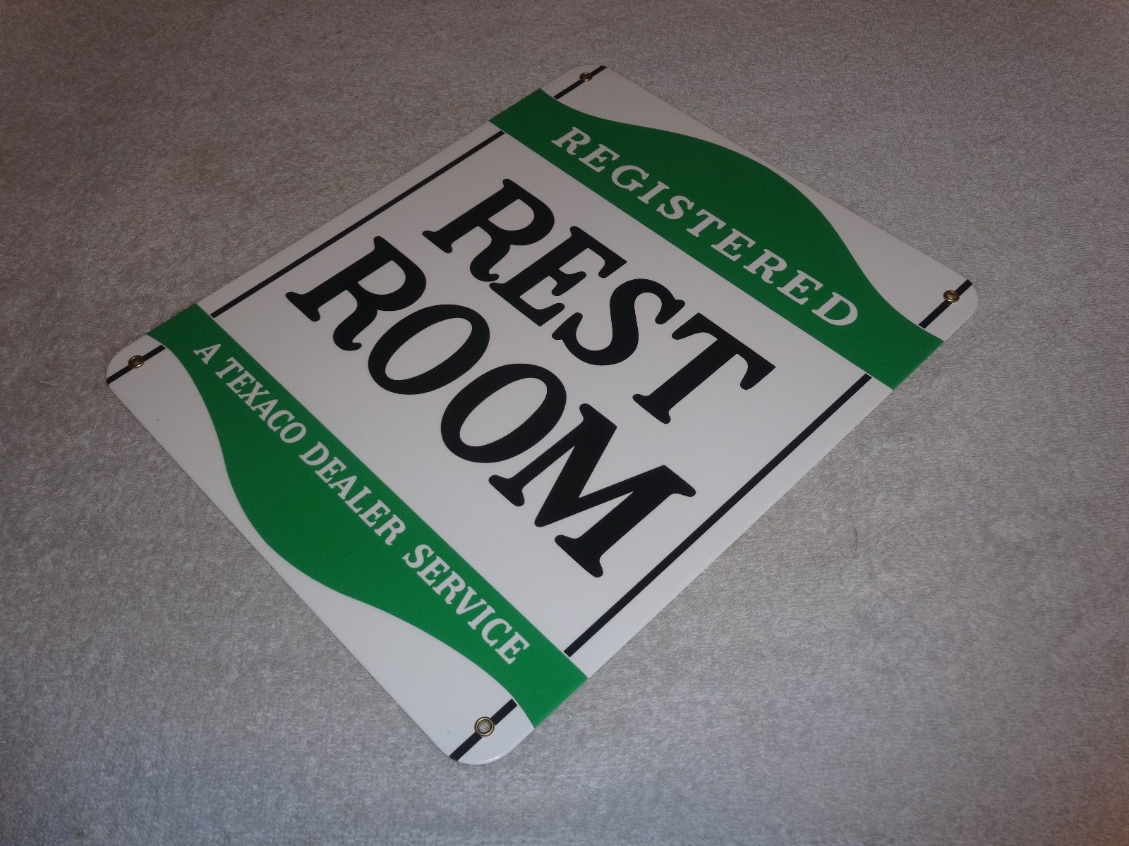 VINTAGE TEXACO RESTROOM REGISTERED MEN & WOMAN 12" PORCELAIN METAL GASOLINE SIGN