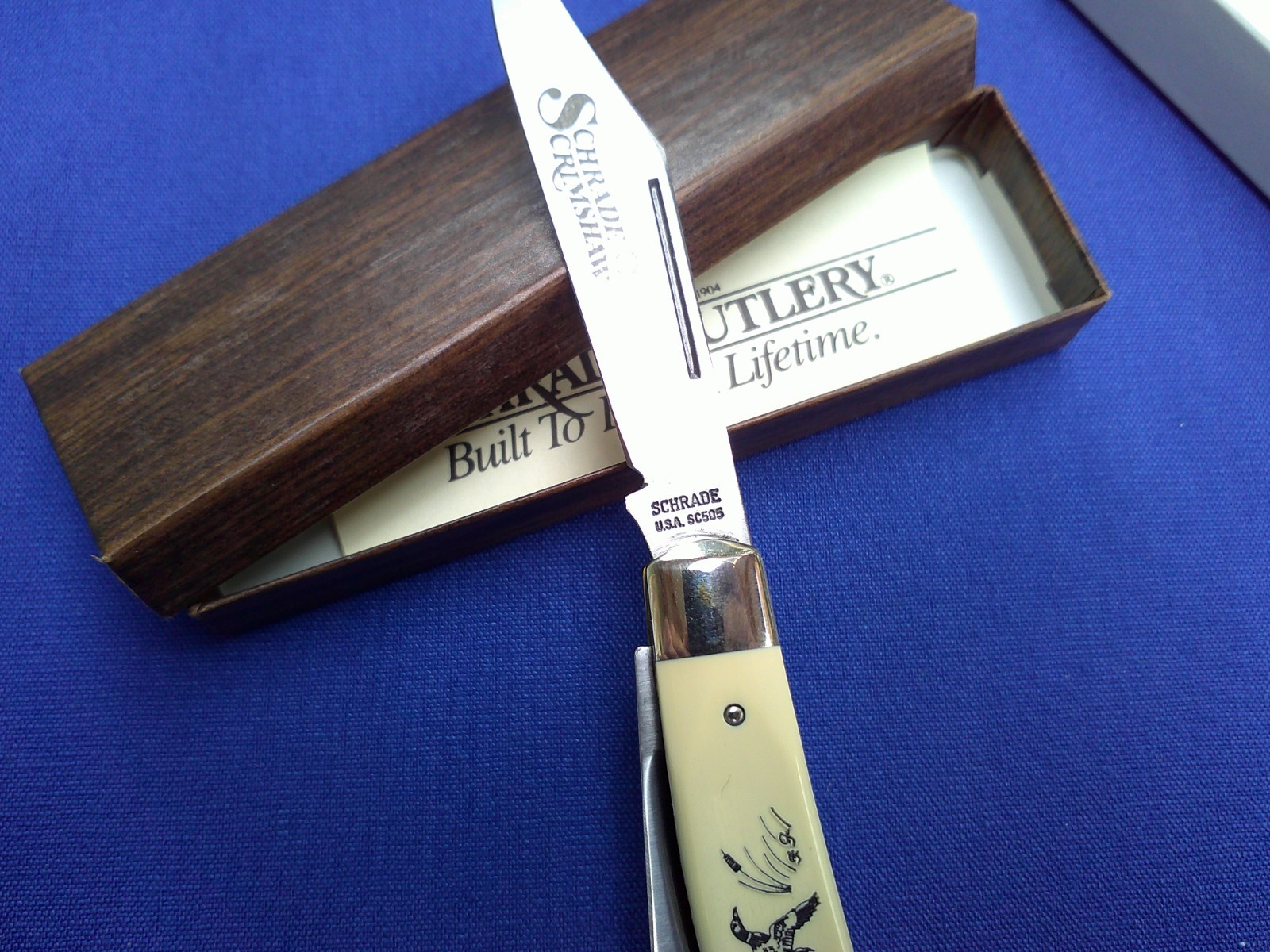 Vintage Schrade Scrimshaw SC505 3 Blade Pocket Knife New in Box Two Ducks Mint
