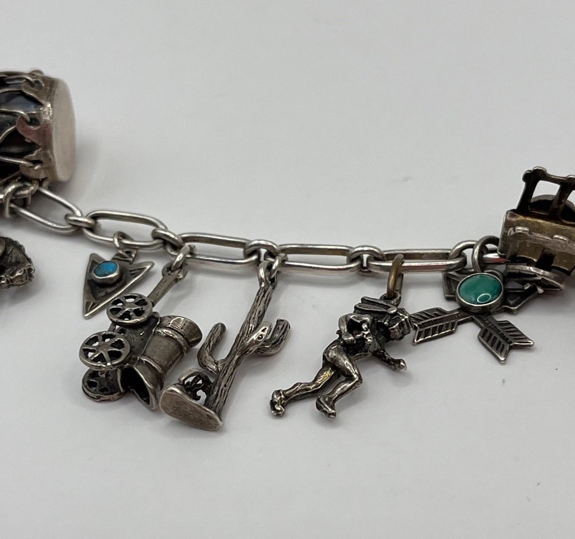 Vintage 7.5” Sterling Silver 925 Charm Bracelet With 19 Charms SW CA Articulated