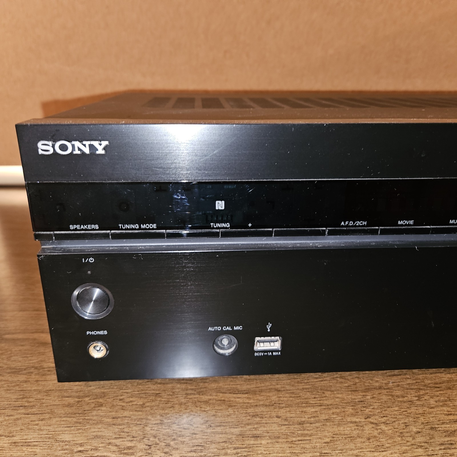 Sony STR-DN850 7.2 Channel Receiver HDMI Bluetooth 4K Hi Res Audio - Unit Only