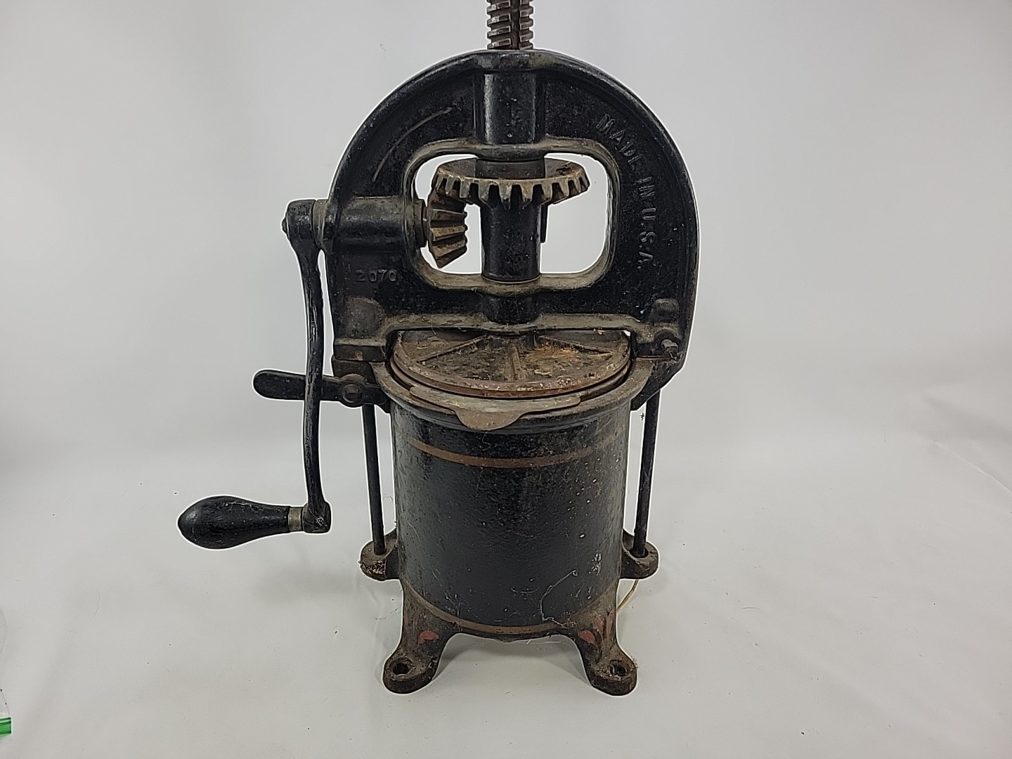 Antique Cast Iron Enterprise 4 Quart Fruit Press & Sausage Stuffer No. 25