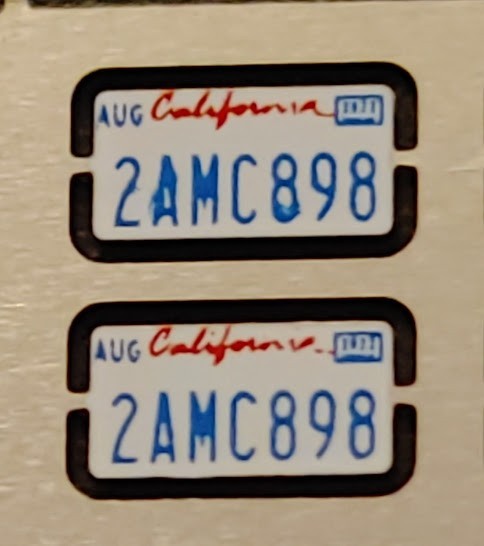 1/64 Metal California License Plates