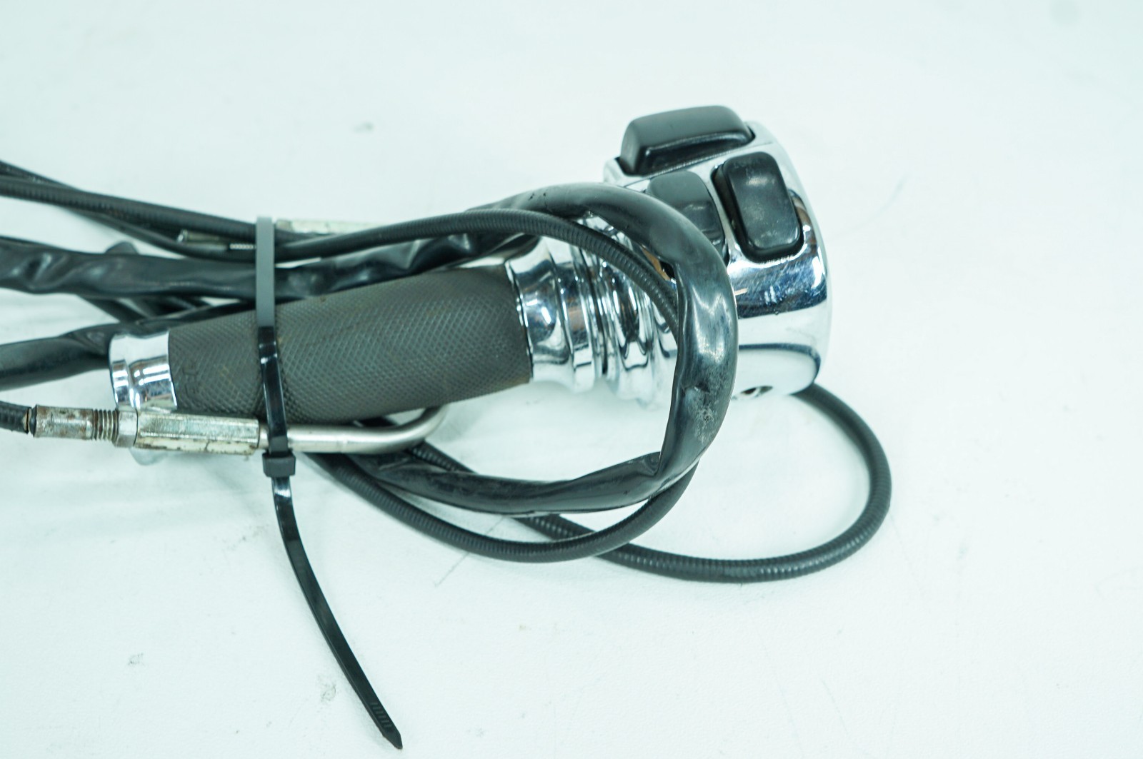 08 Harley Street Glide Touring OEM Right Engine Start Kill Switches Controls