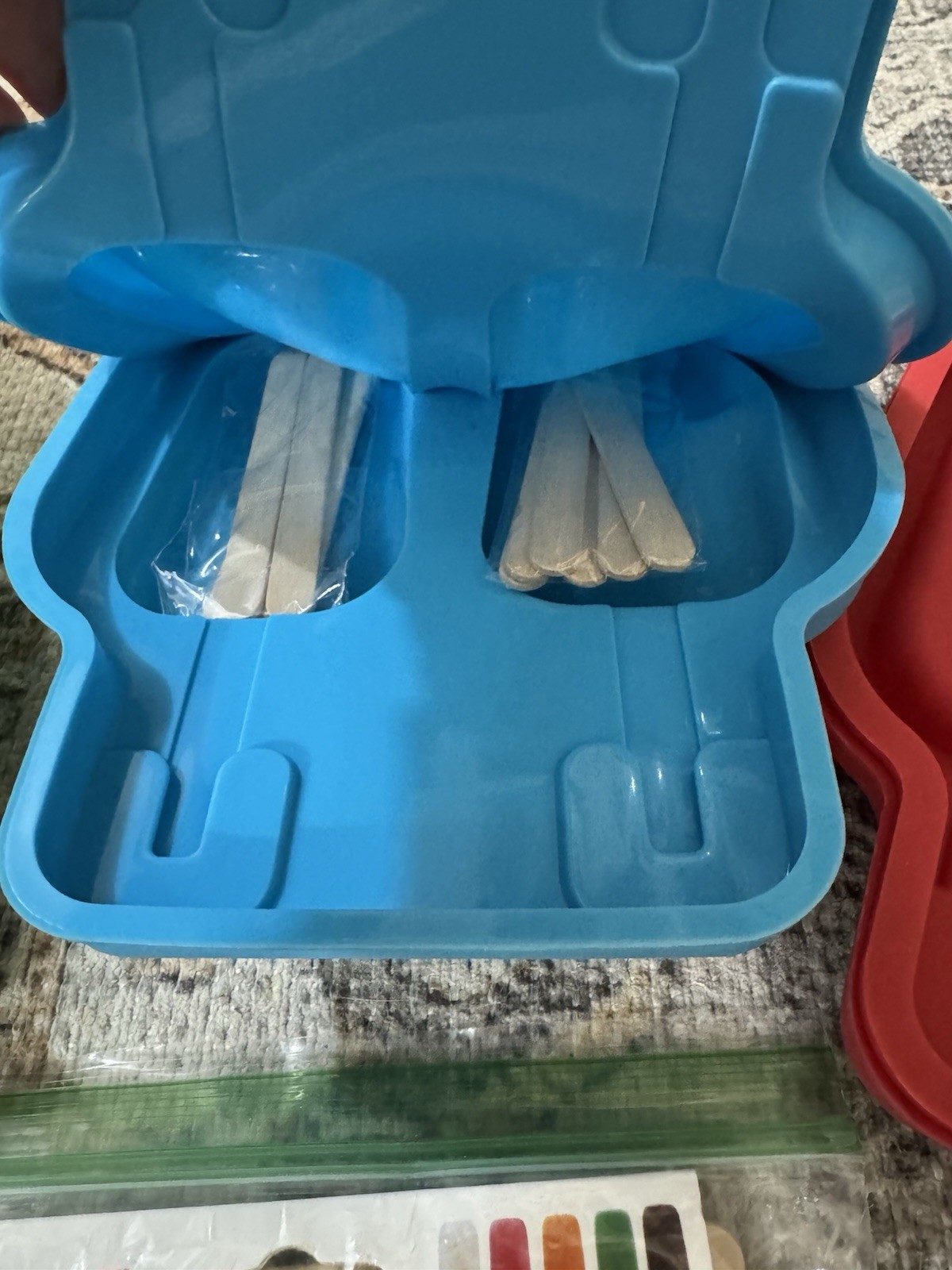 Kolorae silicone popsicle Ice molds set of 3 Green Blue Red New