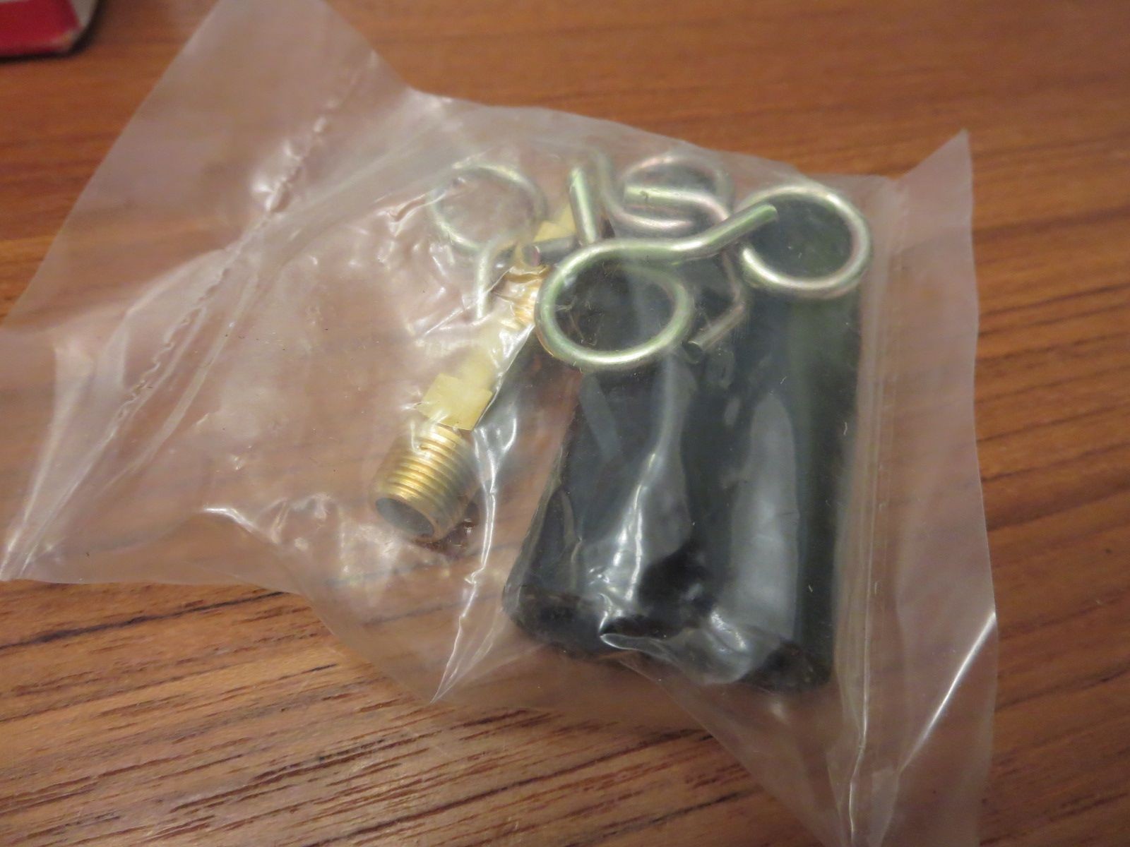 Offenhauser Adjustable Fuel Regulator 1-6 lbs Part No. 560-58500 NEW