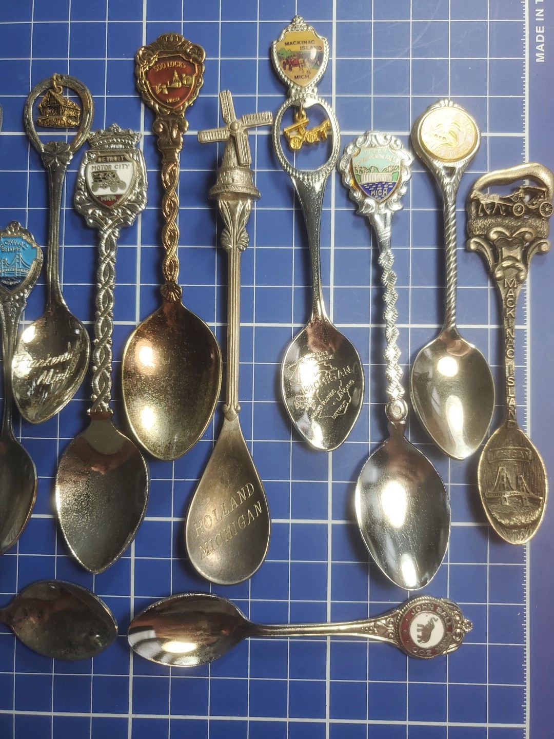 Vintage Souvenir Spoons Lot MICHIGAN theme Mackinac Bridge/ Island/ Traverse...