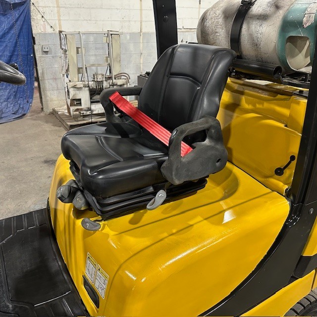 2018 Yale GLC080VX 8000lb Used Forklift Triple Mast Sideshift LP Gas 7186 Hours