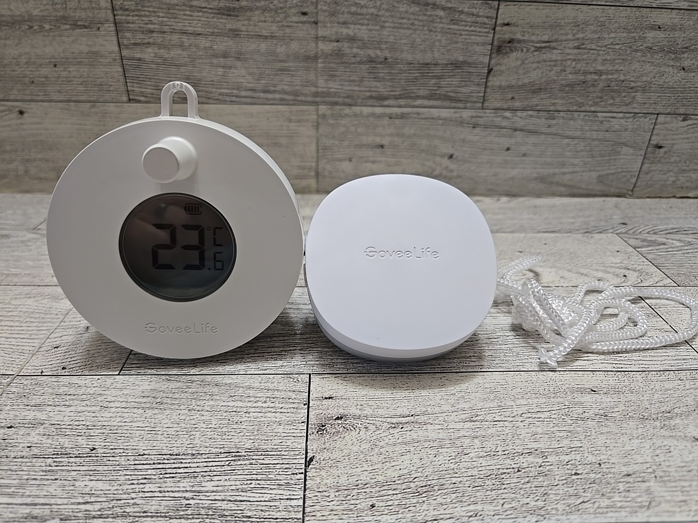 GoveeLife Smart Pool Thermometer with WiFi Gateway, Digital Swimming White