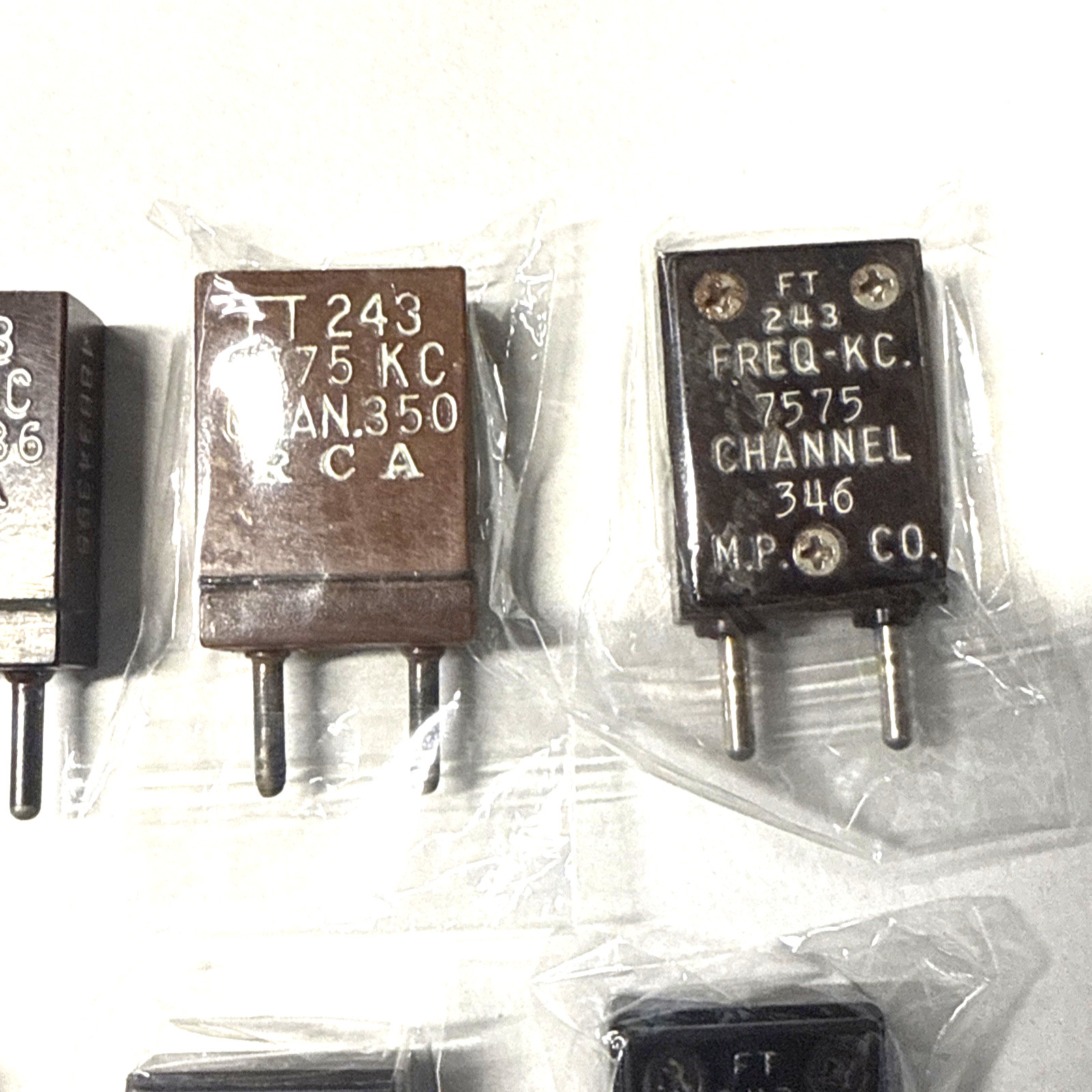 one FT243 quartz crystal from the list below :