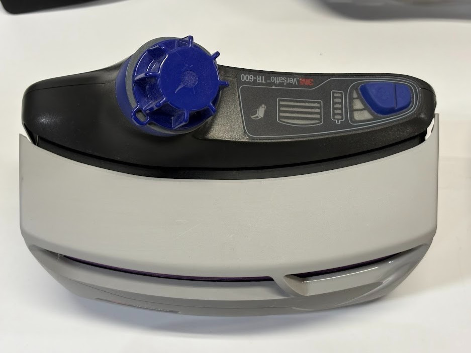 3M Versaflo TR-600 Air Purifying Respirator with Battery, Belt & Head suspension