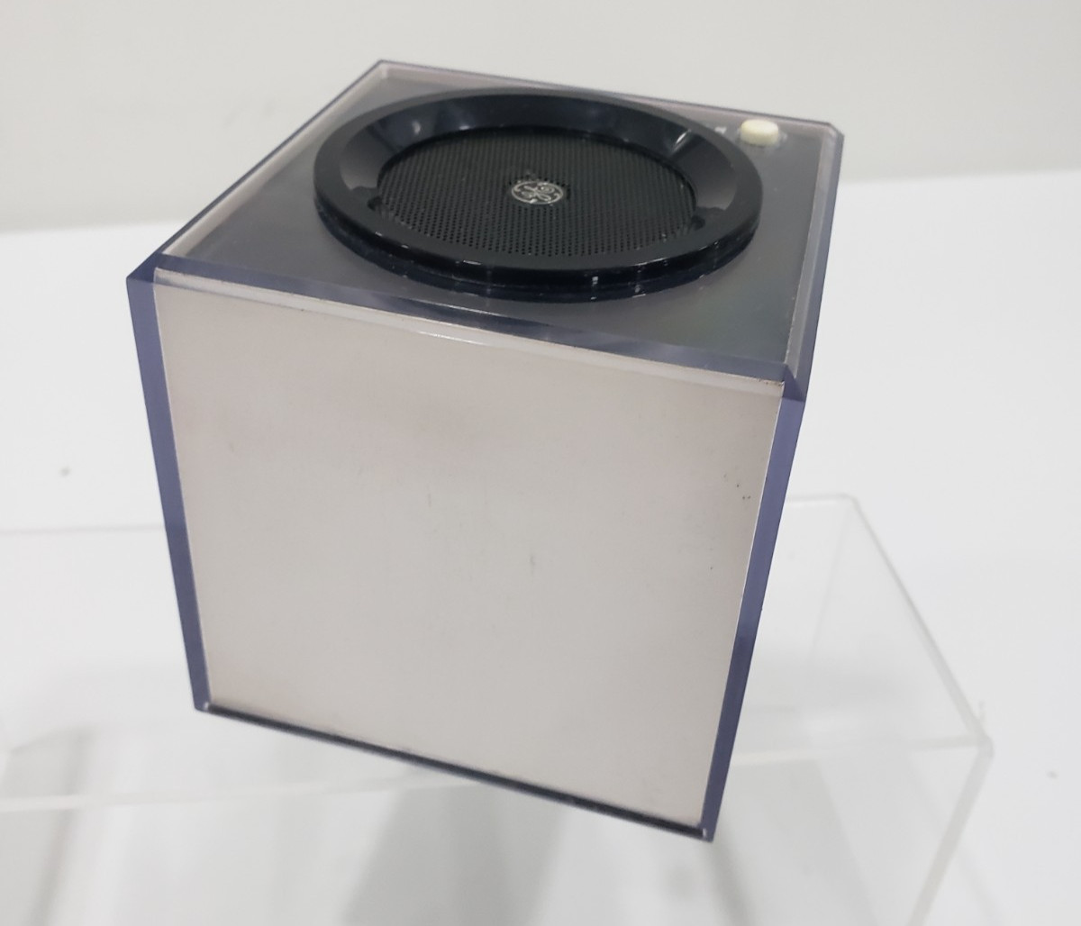 VINTAGE GE General Electric Sound Scene Picture Radio Tested WORKS cube