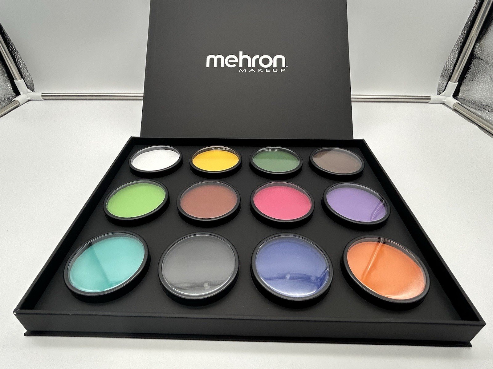 Mehron Paradise Makeup AQ ProPalette 12 Colors for Body & Face Painting