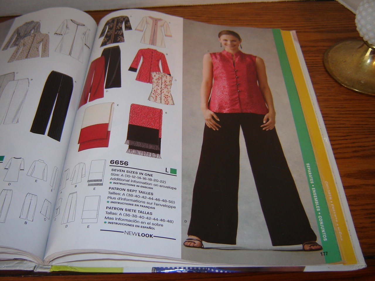 NEW LOOK SEWING PATTERNS counter CATALOG spring 2007 328 pages