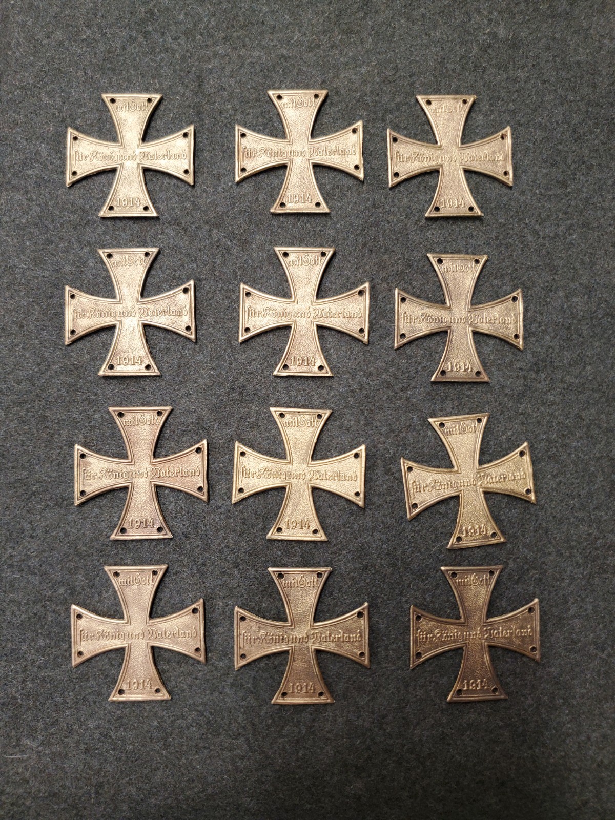 WWI German/Prussian Landsturm cross Cap Badge