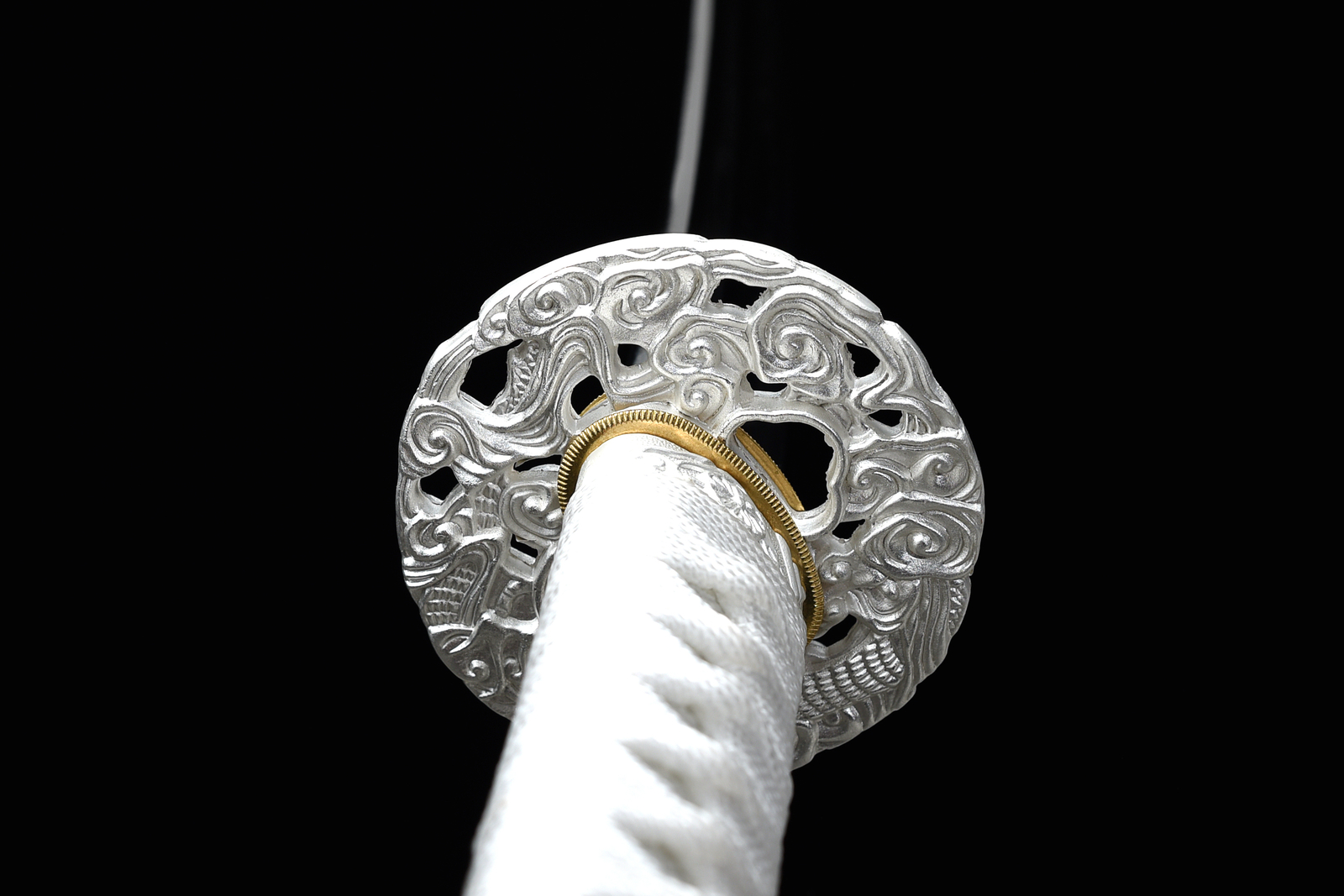 Elegant Silver Dragon Katana Clay Tempered T10 Japanese Samurai Functional Sword