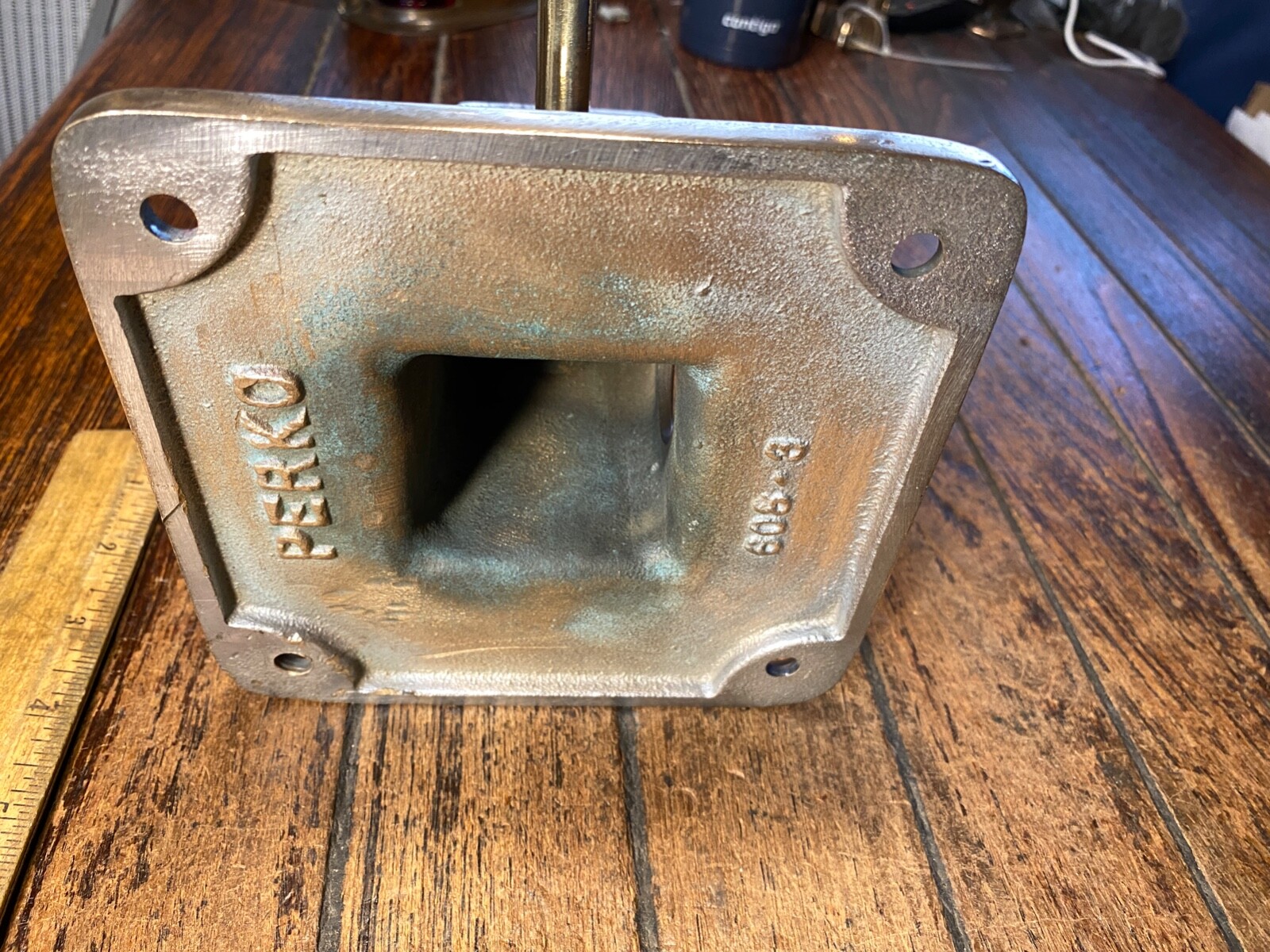 VINTAGE PERKO POLISHED BRONZE MOORING BITT, SAMPSON POST/BOLLARD, CLEAT 6" BASE