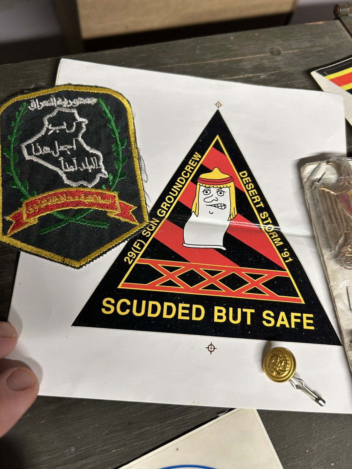 Desert Storm Iraq Gulf War REPUBLICAN GUARD Uniform Insignia, Medals, Souvenirs