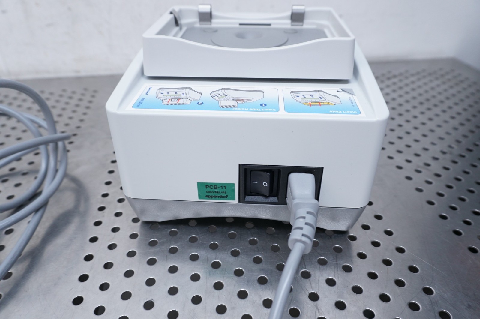 Eppendorf MixMate Mixer 5353 Laboratory Mixer Without Holder