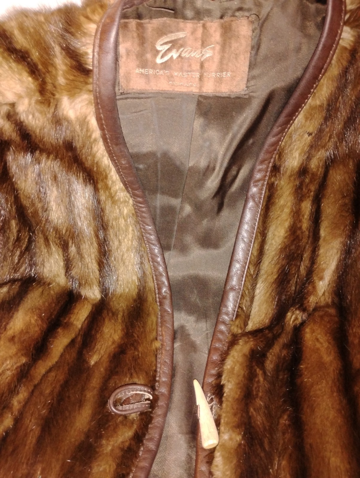VINTAGE MENS MINK FUR VEST DEER ANTLER TAXIDERMY MOUNTAIN MAN MANCAVE HUNTER HTF