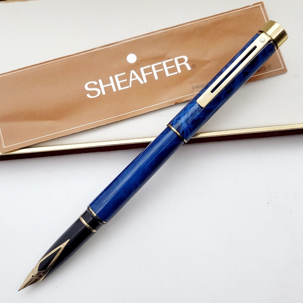 SHEAFFER TARGA 1036 BLUE RONCE -FOUNTAIN PEN-14K GOLD NIB-70's-NEW-BOX and PAPER
