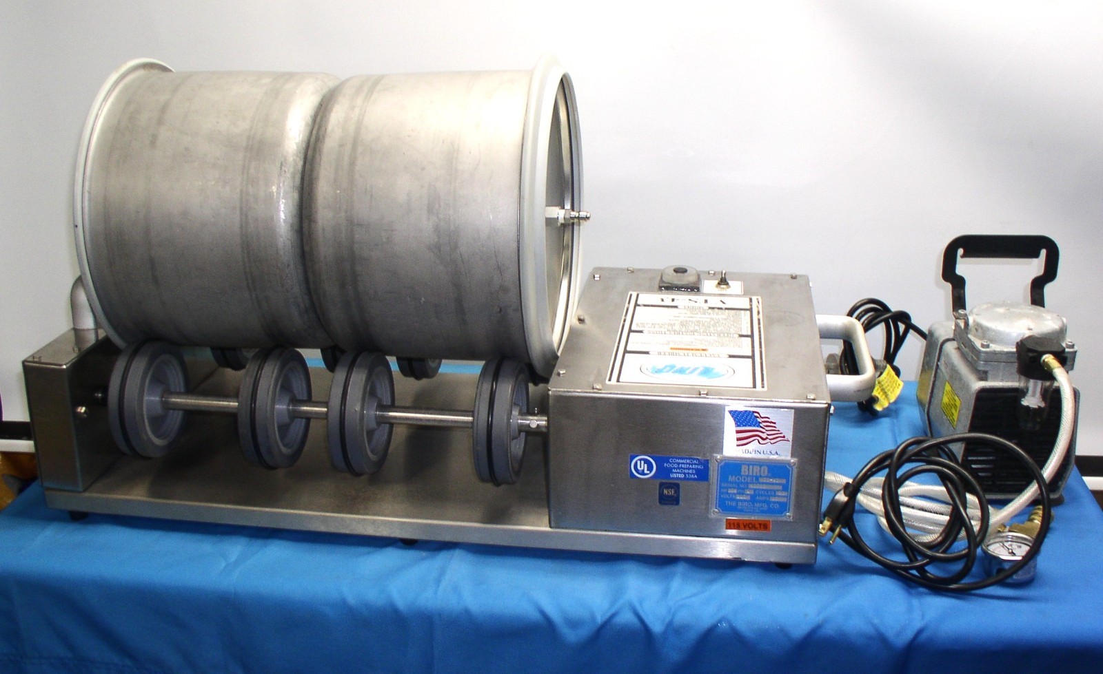 BIRO VTS 43 VACUUM TWIN 20 LB TUMBLER MEAT MARINATOR w/ PUMP 115V VERY CLEAN