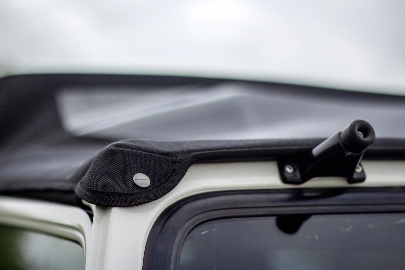 OEM Quality Suzuki Samurai Replacement Soft Top1986-1994 Clear Windows In Black