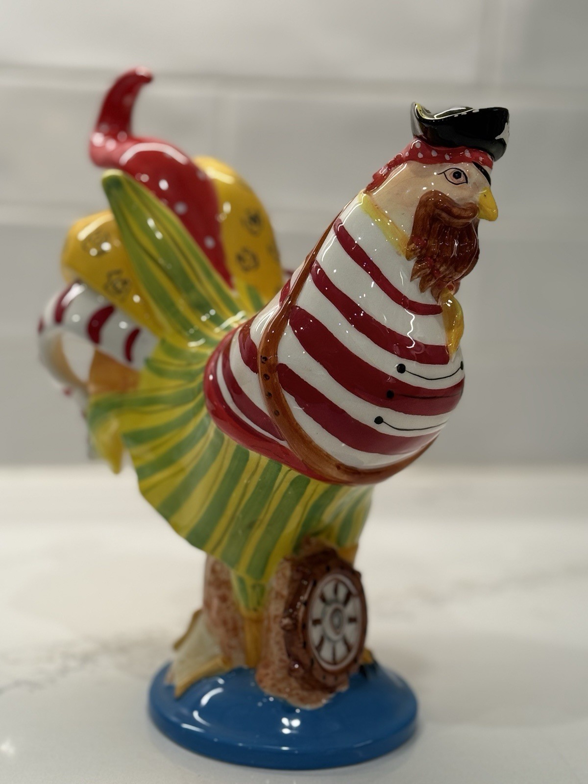 PIRATE Poultry In Motion Rooster Figure #16721 Sharon Neuhaus 10”
