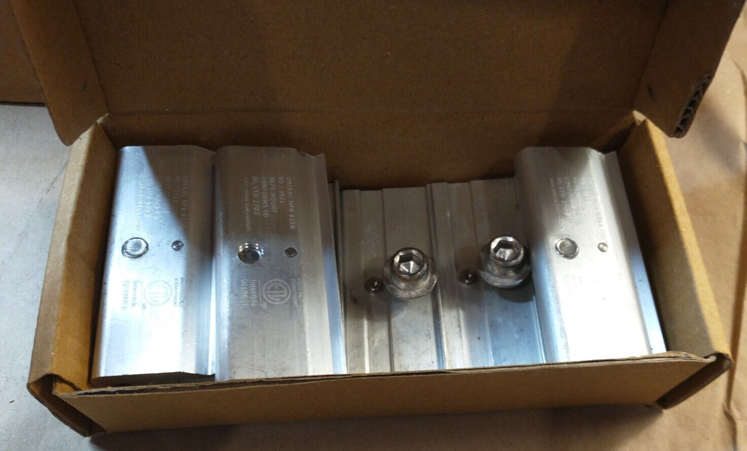 1 Box of 10, UNIRAC Solar 008114M MLPE Mount Assy - Fast Shipping