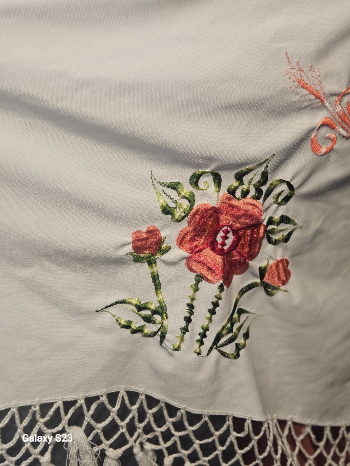 Vintage Artesania Manton De Manila Bordado Embroidered Spanish Shawl