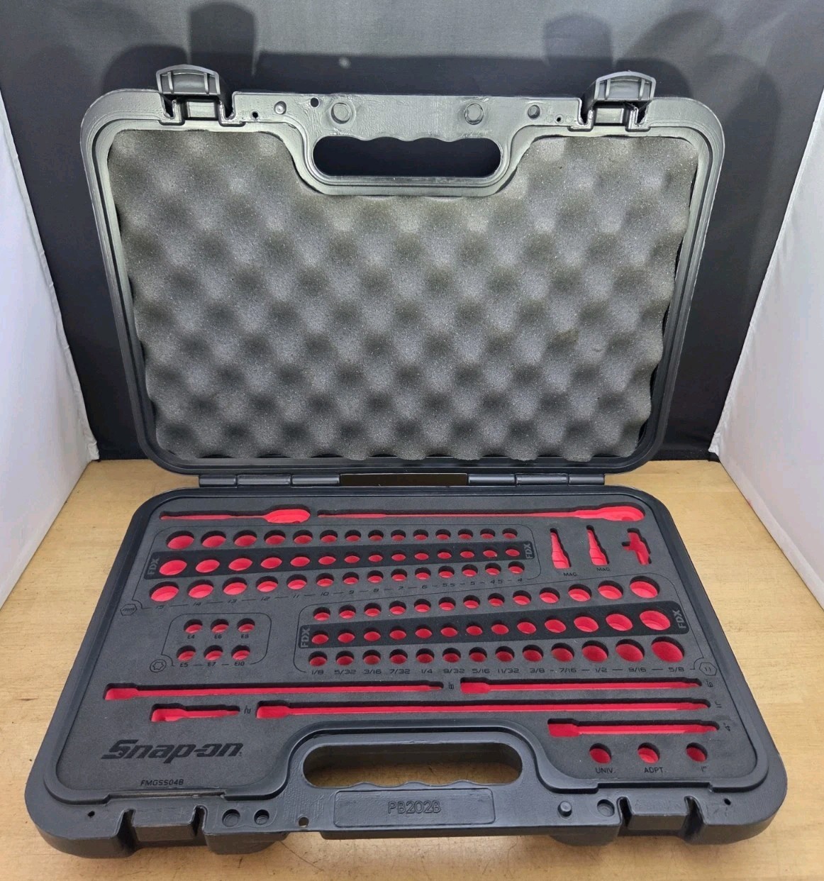 New Snap On Case W/ Foam For 1100TMPBFR - 1/4" Drive General Service SET PB202B