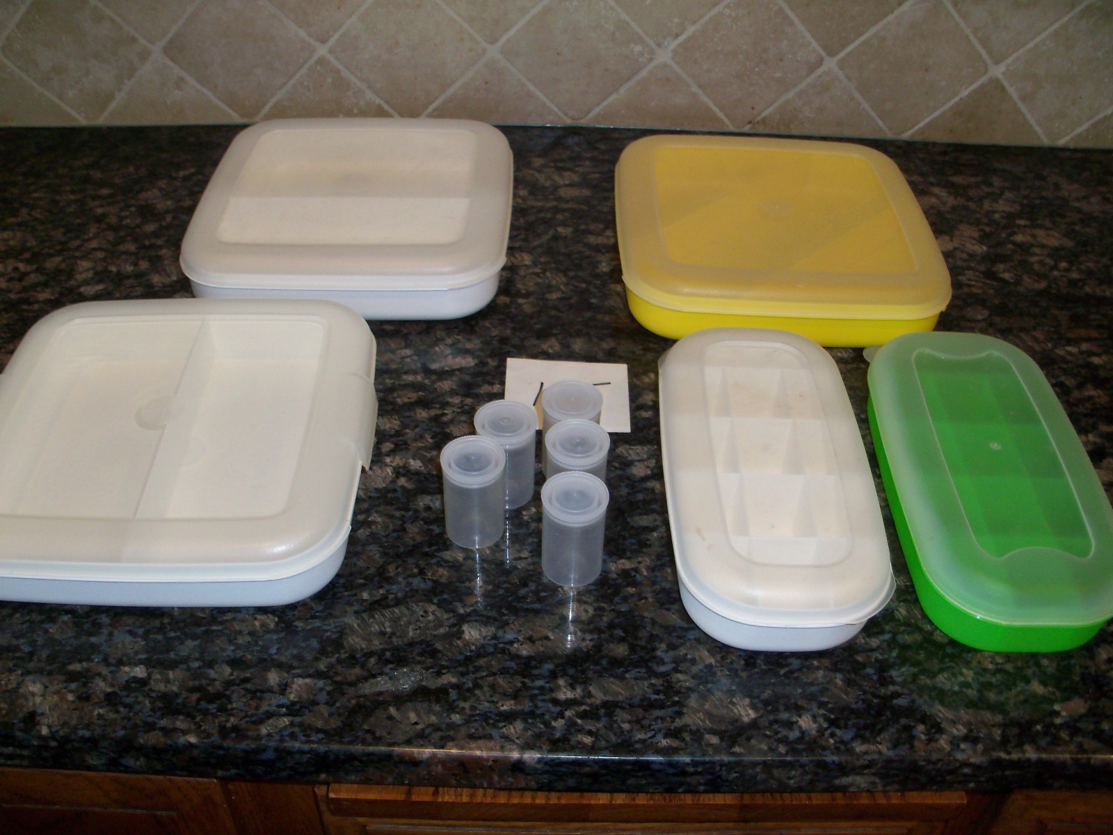 5 Eagle Craftstor Craft storable Square Divided Tray Storage Craft Bin Container