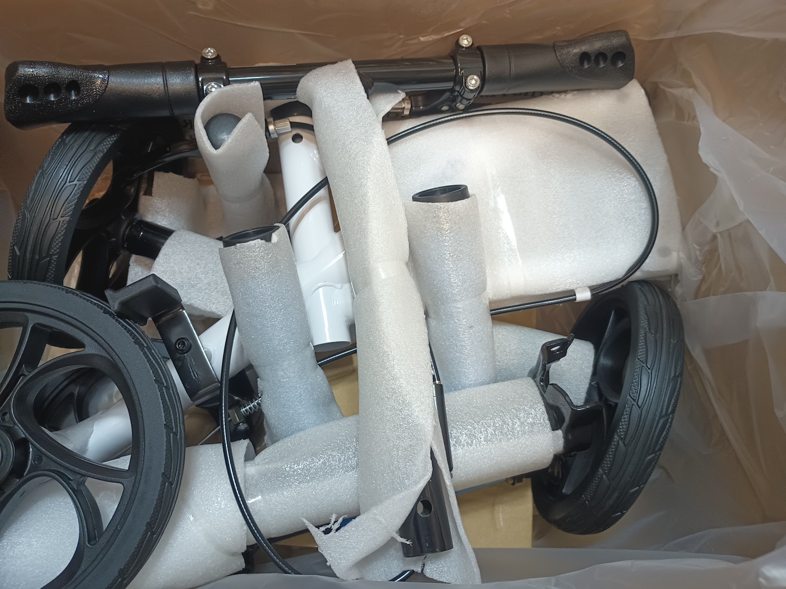 BlessReach Steerable Knee Scooter Foot Surgery , Foldable,Dual Brake, WB2111