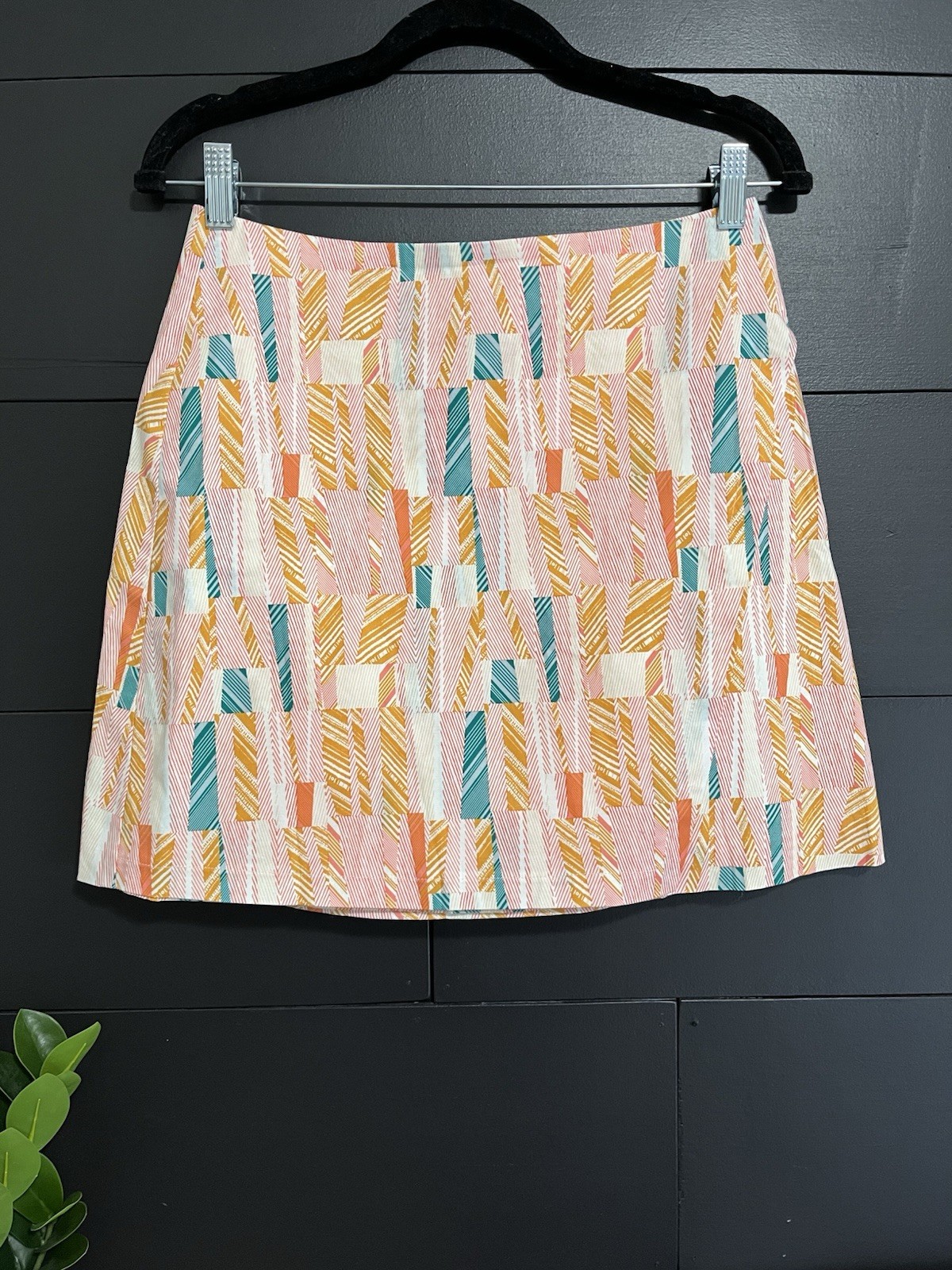 JUNE & HUDSON Boho Unique Fit & Flare Colorful Geo Skirt Sz Small EUC