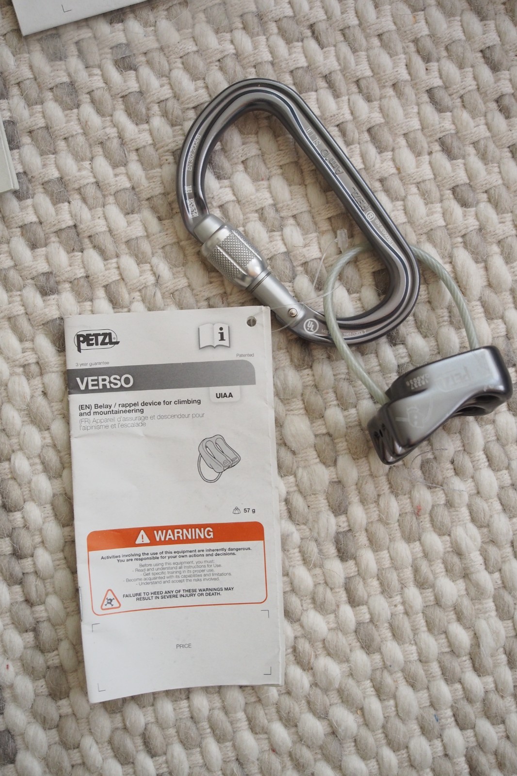 NEW Petzl Corax Size 2 Climbing Harness w/ AM'D Carabiner & Verso Belay Device