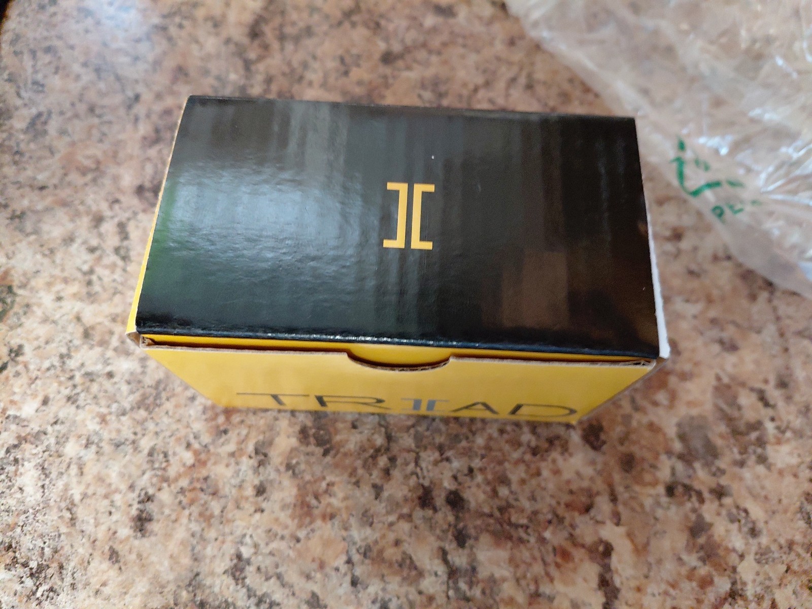 TRIAD Magnetics 376L WSU120-0700- NEW 12V 0.7A