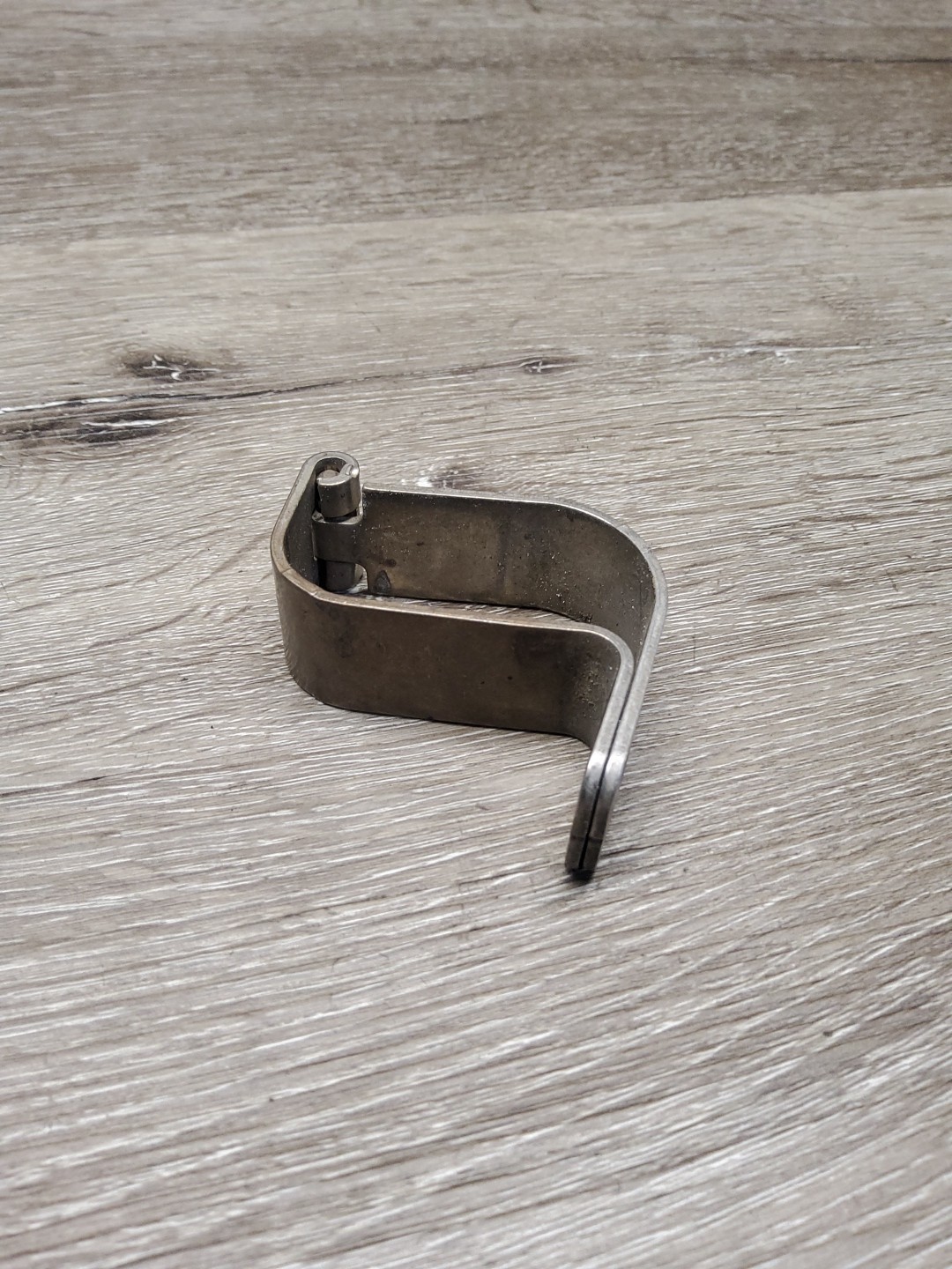 09-24 Harley Davidson Touring Exhaust Headers Crossover Mount Bracket 66861-09A