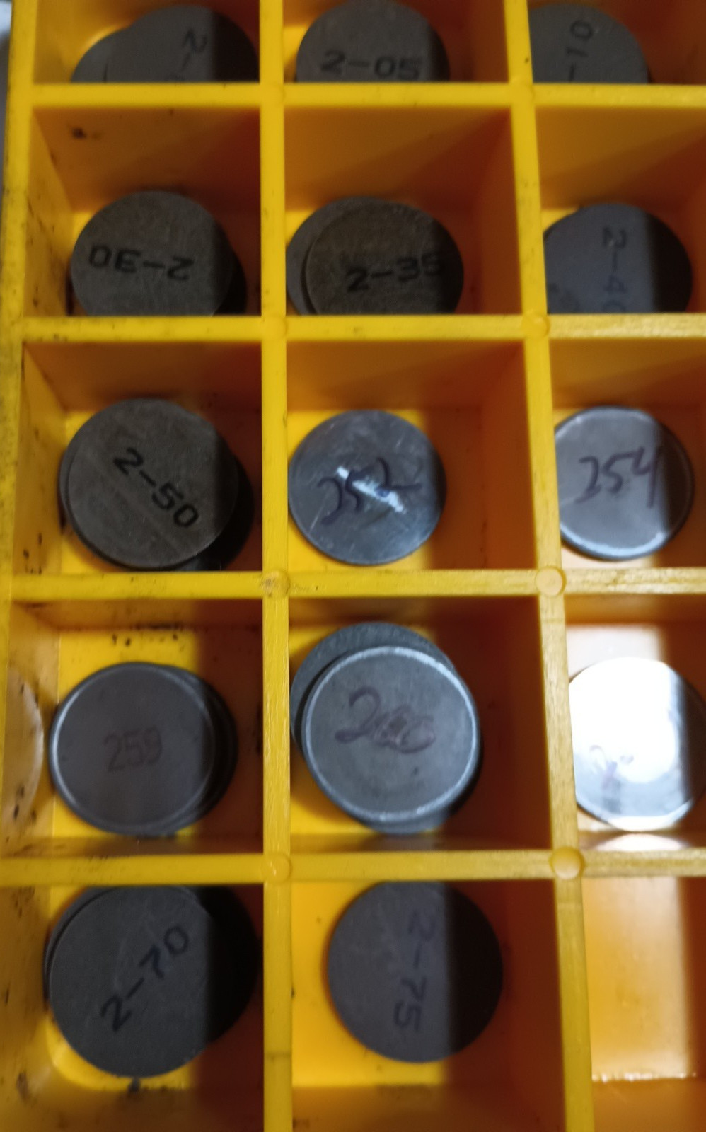 27mm valve shim disc pad kit Nissan Pulsar Navara Mazda 323