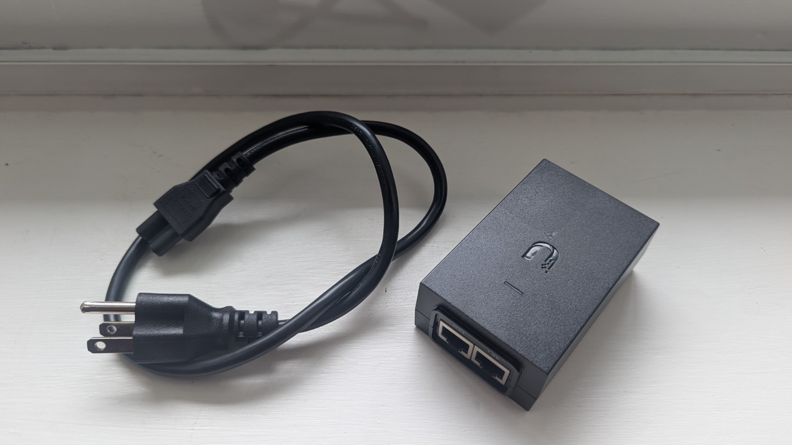 Ubiquiti Unifi POWER OVER ETHERNET INJECTOR POE-48-24W GP-B480-050