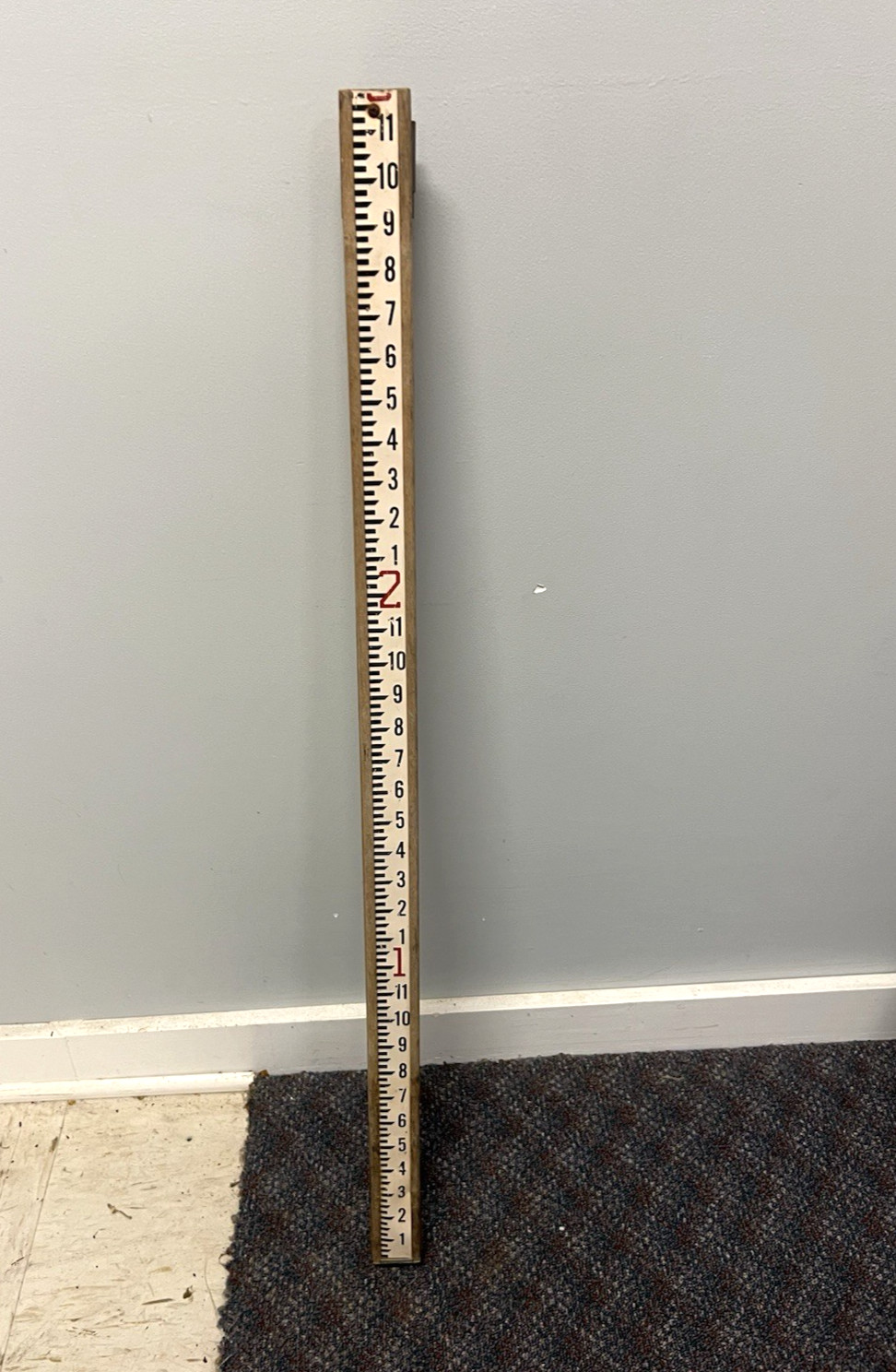 Vintage 8 FT GRADE ROD Survey Measuring Stick Ruler Story Pole industrial decor