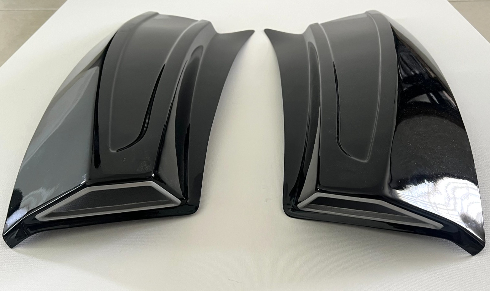 Mercury V8 Carbon Fiber Air Scoops 300R, 450R, and 500R custom with larger intak