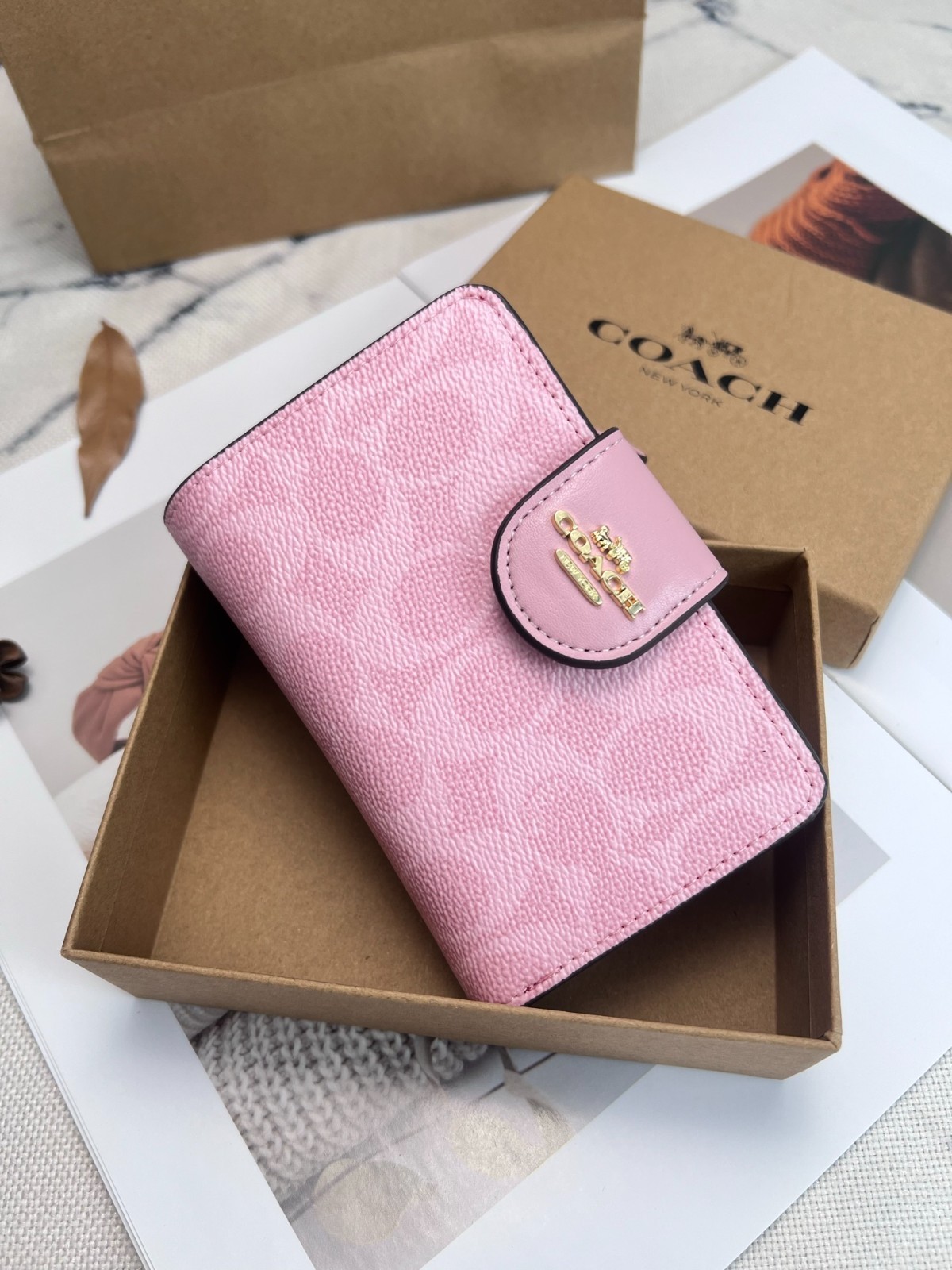 New Coach Medium Corner Zip Wallet In Signature Canvas Pink CW786 With Box