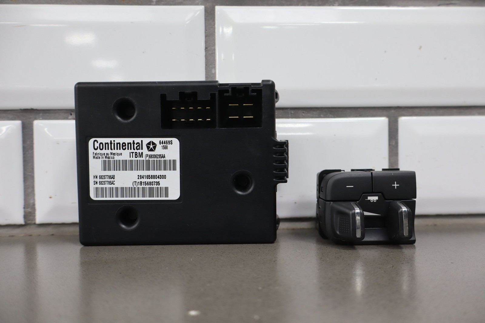 2015 Ram 1500 Trailer Brake Control Module Kit (Controller / Switch) OEM