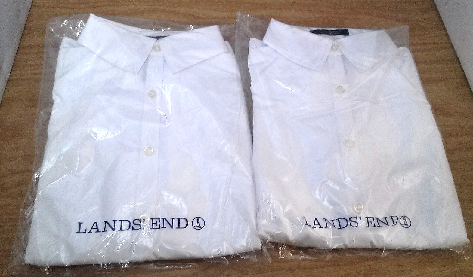2 Lands' End Wrinkle Free Broadcloth Womens White Shirt Catering Waitress Size 2