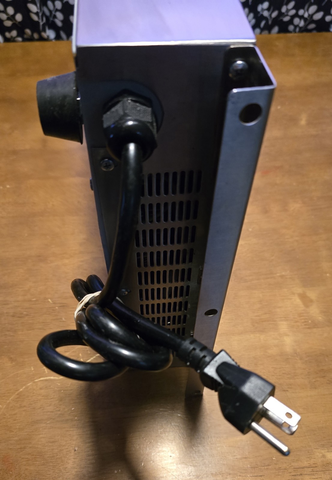 Globe GIR18 Commercial Induction Cooktop 1800W Black Countertop Range TESTED