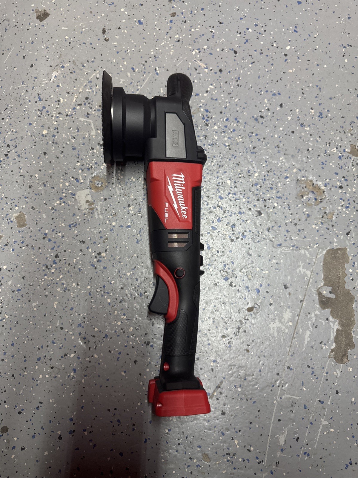 Milwaukee  2684-20 M18 FUEL 15mm Random Orbital Polisher - (Tool Only)