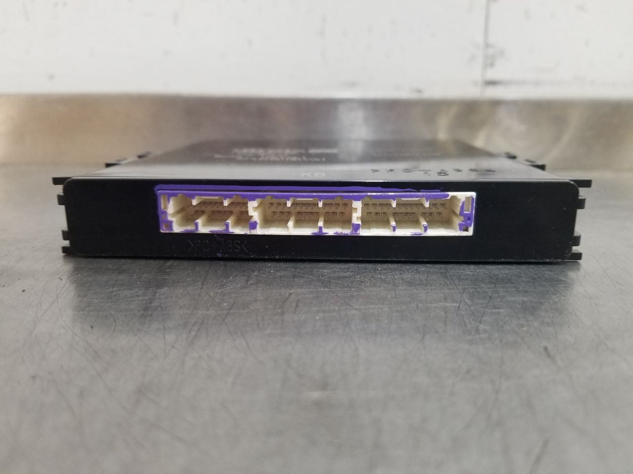 21 TOYOTA CAMRY THEFT LOCKING CONTROL MODULE 8999006390