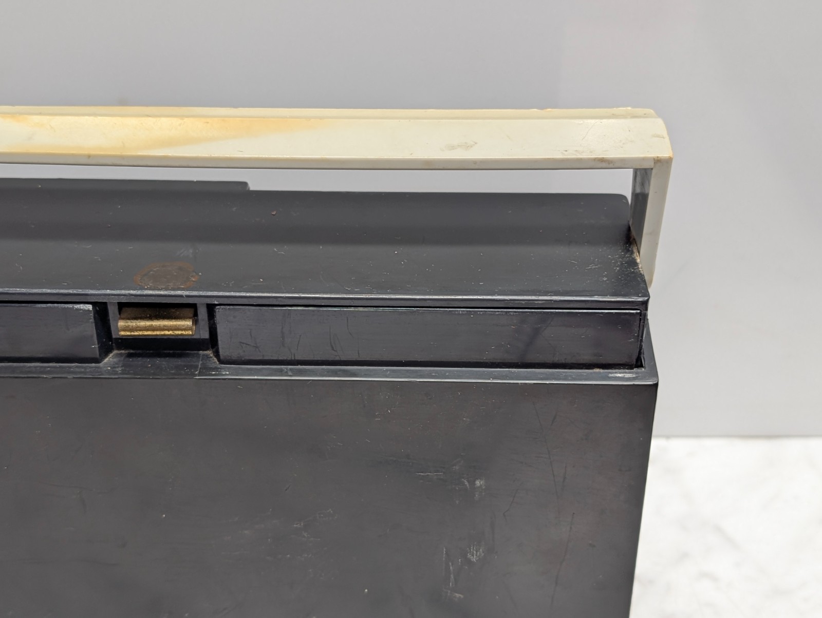 Sears Silvertone Tube Radio Dur-Pac AM Band Portable 7216 AC or Battery Powered