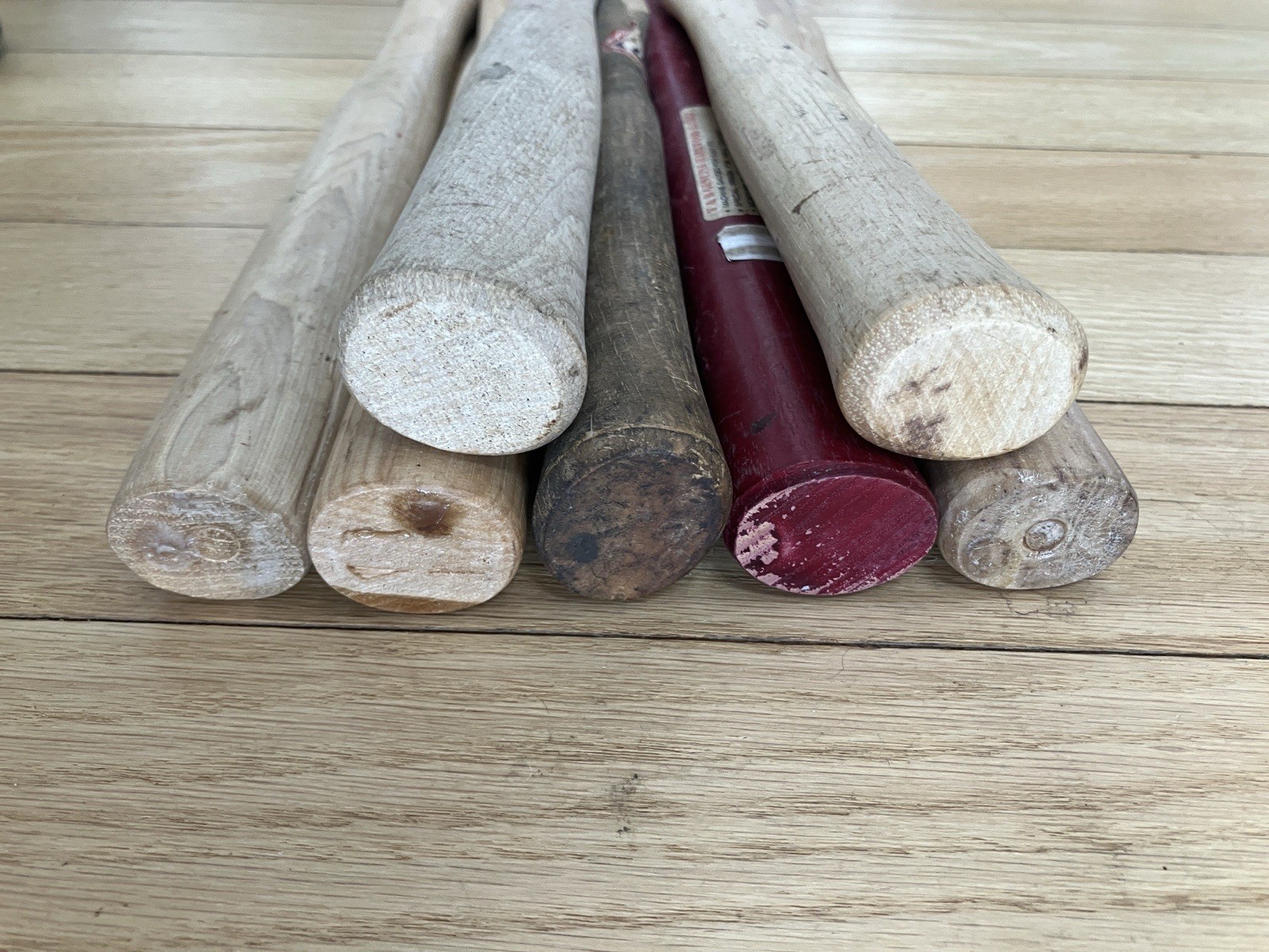 LOT OF 7 VINTAGE HAMMER REPLACEMENT HANDLES 14" - 16"- CARPENTER BLACKSMITH